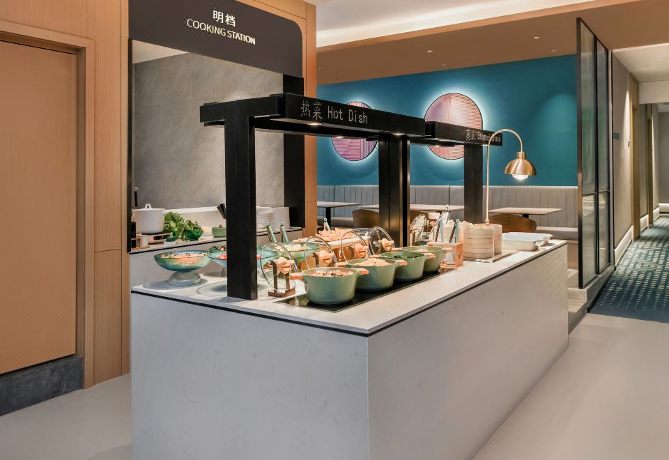 Breakfast buffet